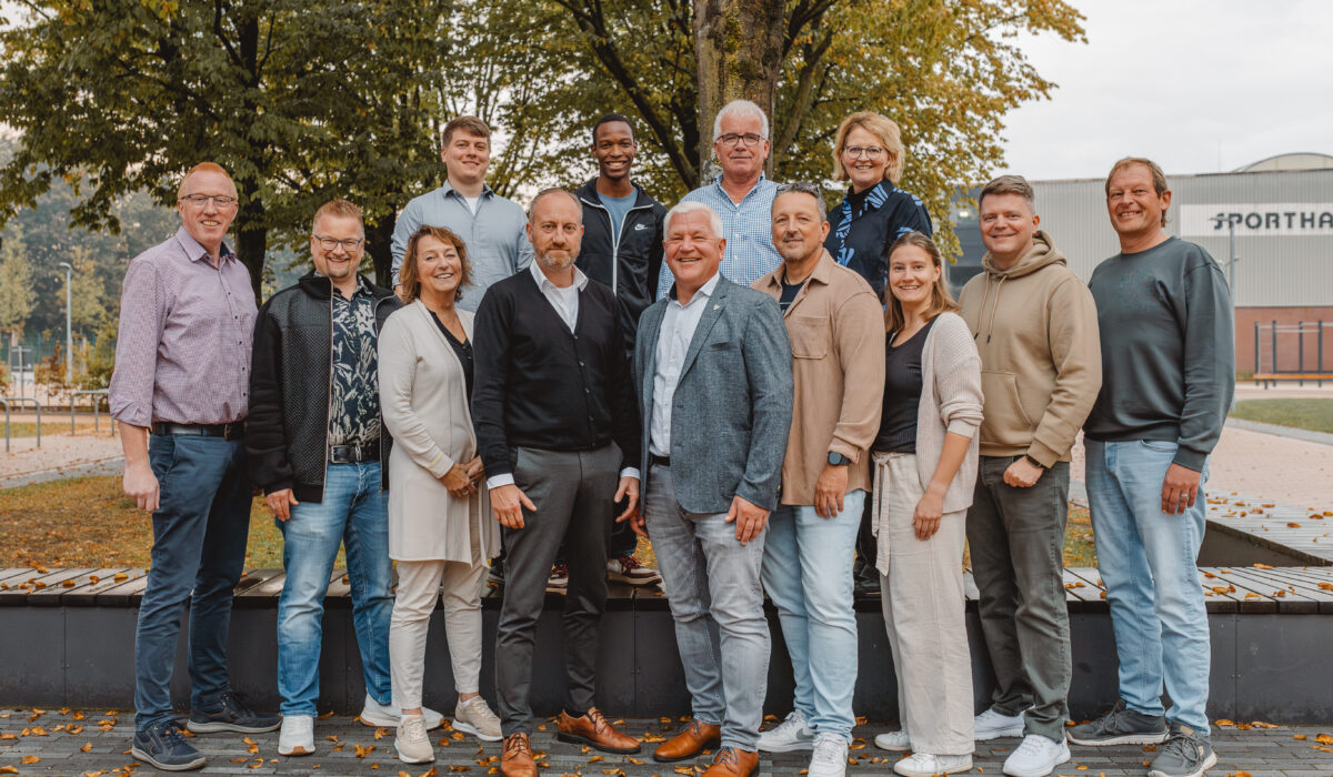 Ufl Gruppenfoto vor dem Stockamt
